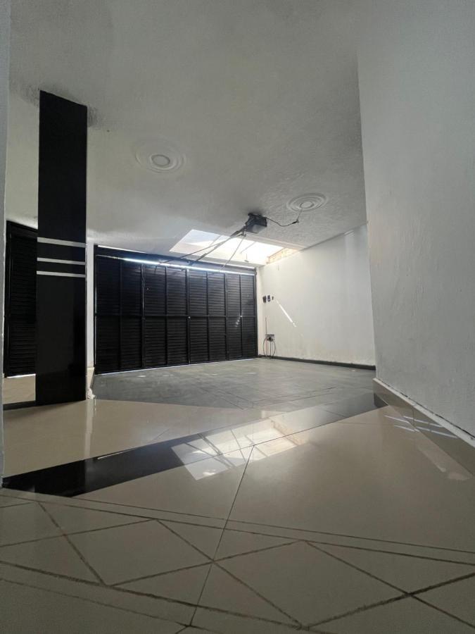 فيلا Beautiful Private House In The Downtown With 3 Floors تيباتيتلان دي موريلوس المظهر الخارجي الصورة